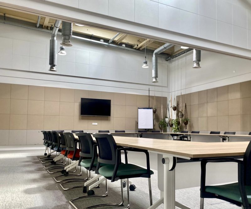 8db590d0-bf29-4d24-bb1a-ea8a2d4ec7da